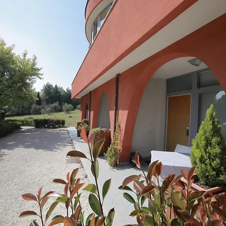 Shanti House Apartmán